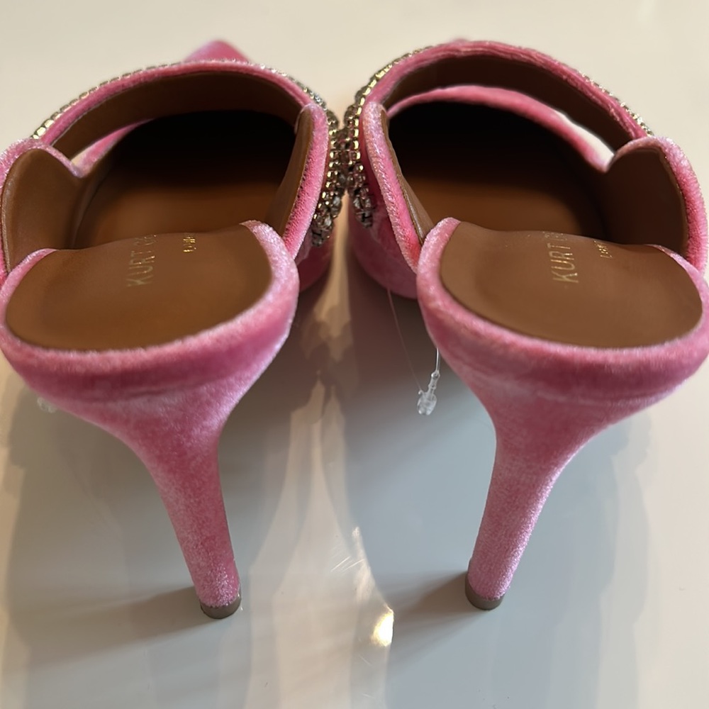 Kurt Geiger Pink Velvet Pointed Toe Heels with Crystal Strap - Picture 2 of 4